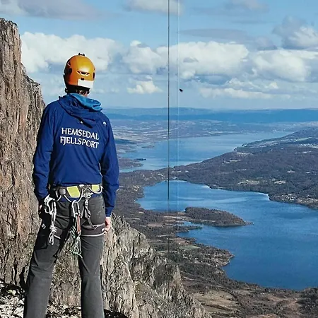 Out In Luxus Apartment