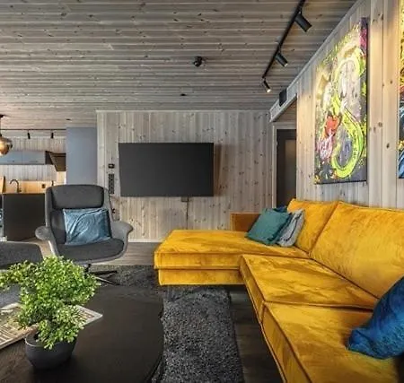 Out In Luxus * ヘムセダール