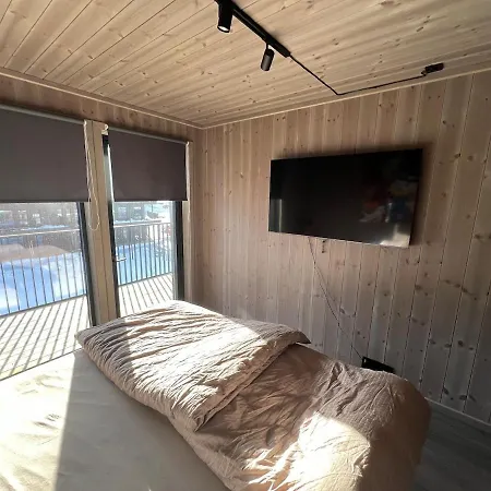 Out In Luxus ヘムセダール